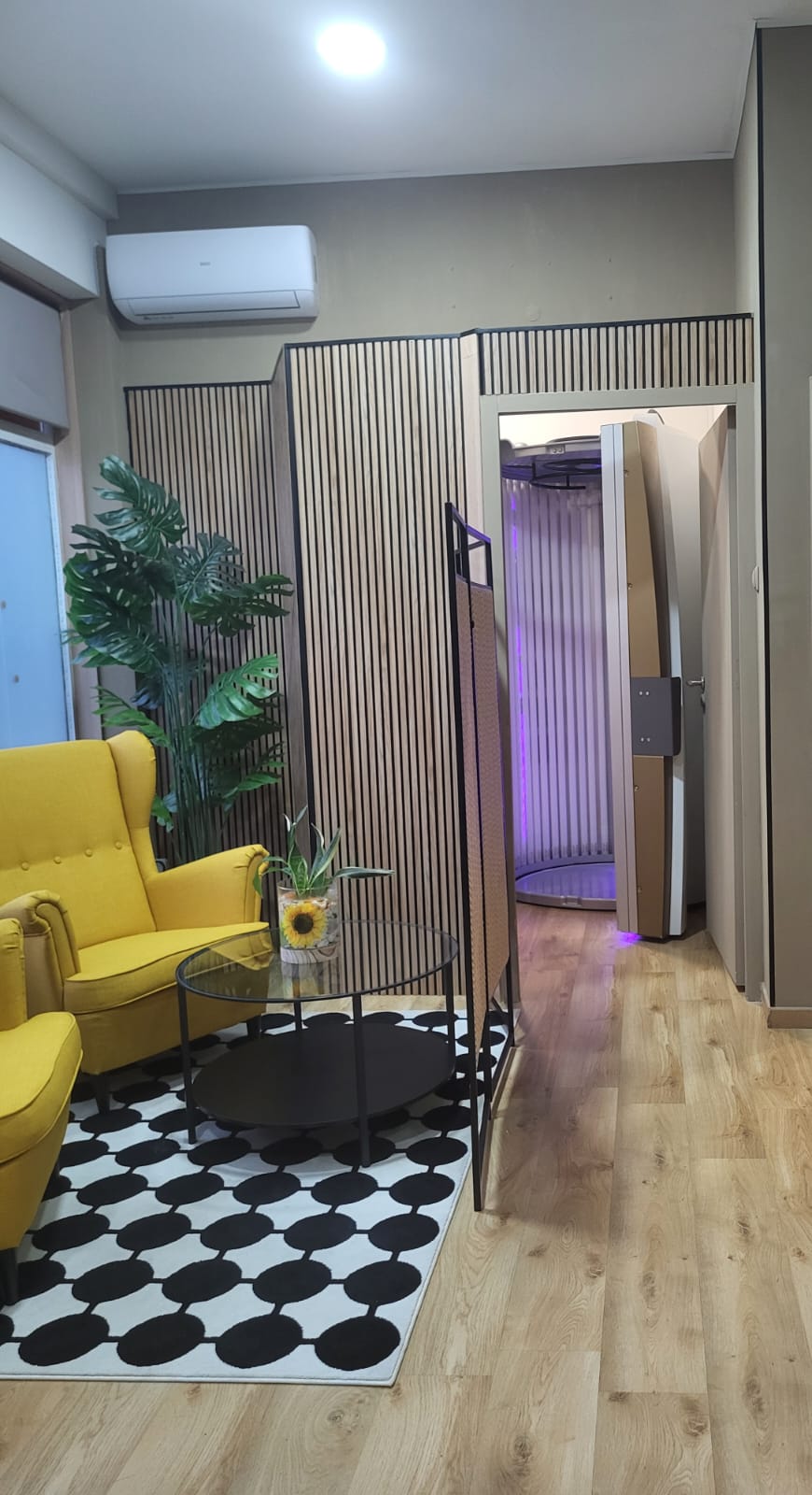 WhatsApp Image 2025-11-14 at 16.38.50 (2)